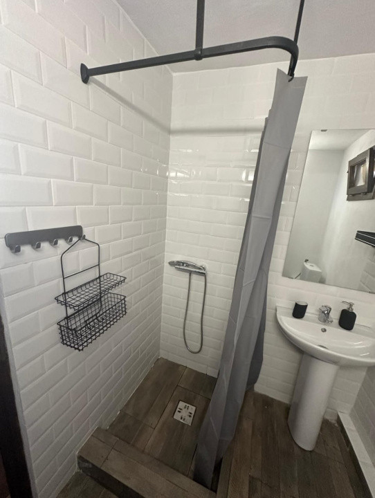 Casă Tradițională Restaurată – Prêt-à-Louer pe Airbnb / Booking