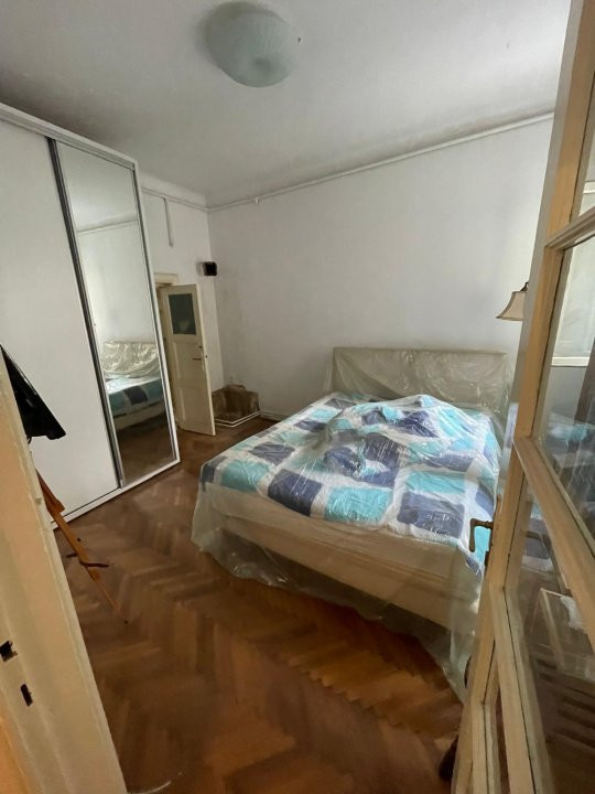 Apartament cochet/curte interioara zona Unirii - Udriste