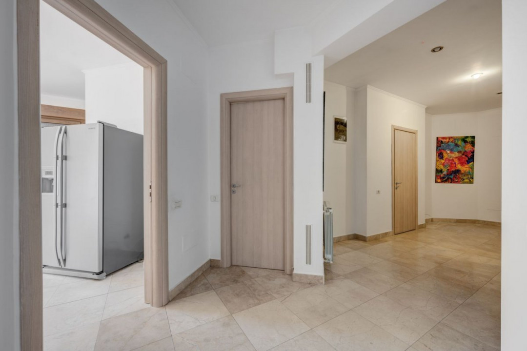 Penthouse spectaculos 5 camere, 482 mp, lift privat, Herăstrău – Satul Francez