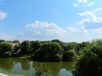 Casa ta de langa lac
