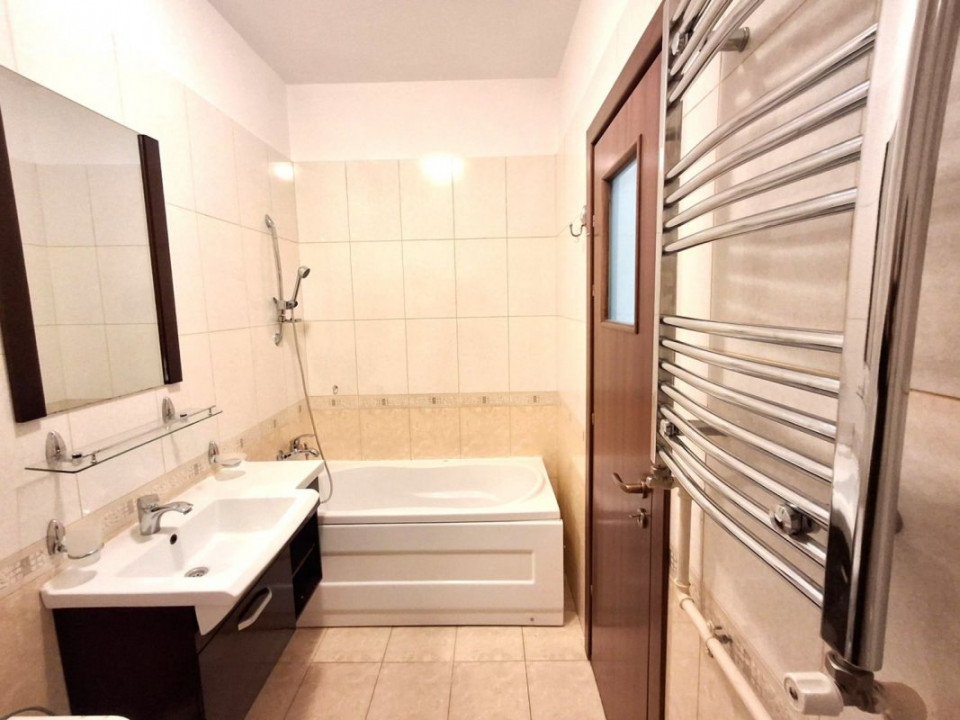 Apartament 2 Camere Bd Basarabia