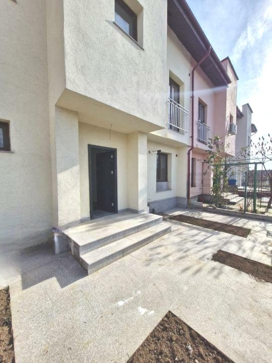 Vila, casa 5 camere, 2 parcari, Pipera, Aurel Vlaicu