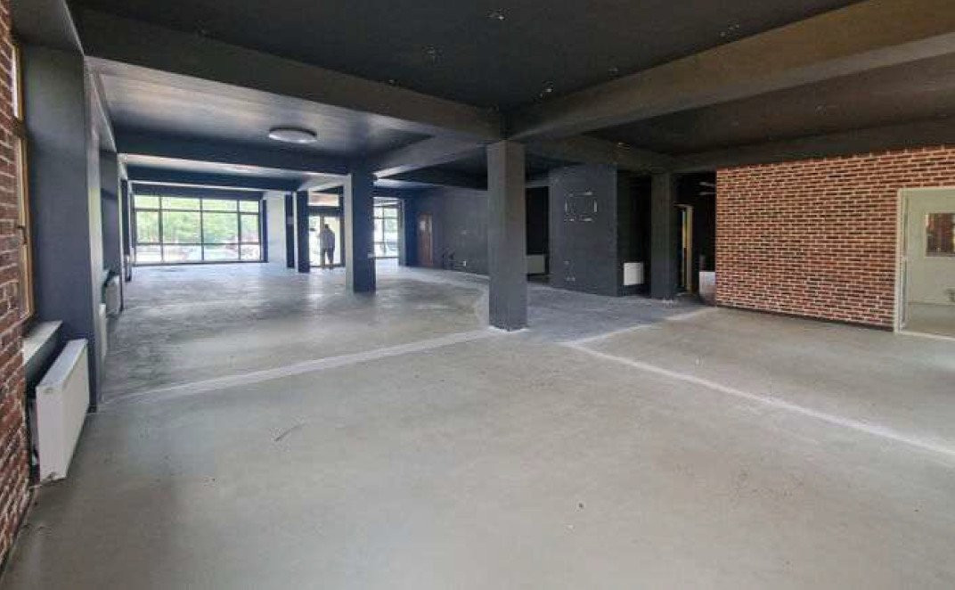 Spațiu comercial 790mp si teren 600mp - de inchiriat, Prelungirea Ghencea