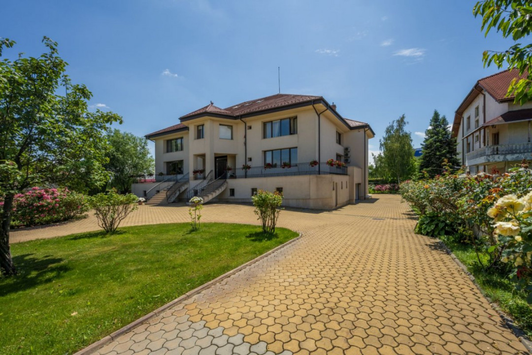 Vilă exclusivistă în Băneasa – teren 3.718 mp, suprafață desfăsurată 1.750 mp
