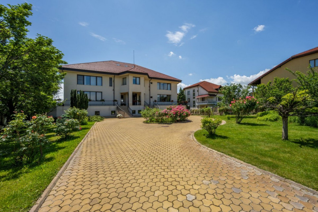 Vilă exclusivistă în Băneasa – teren 3.718 mp, suprafață desfăsurată 1.750 mp