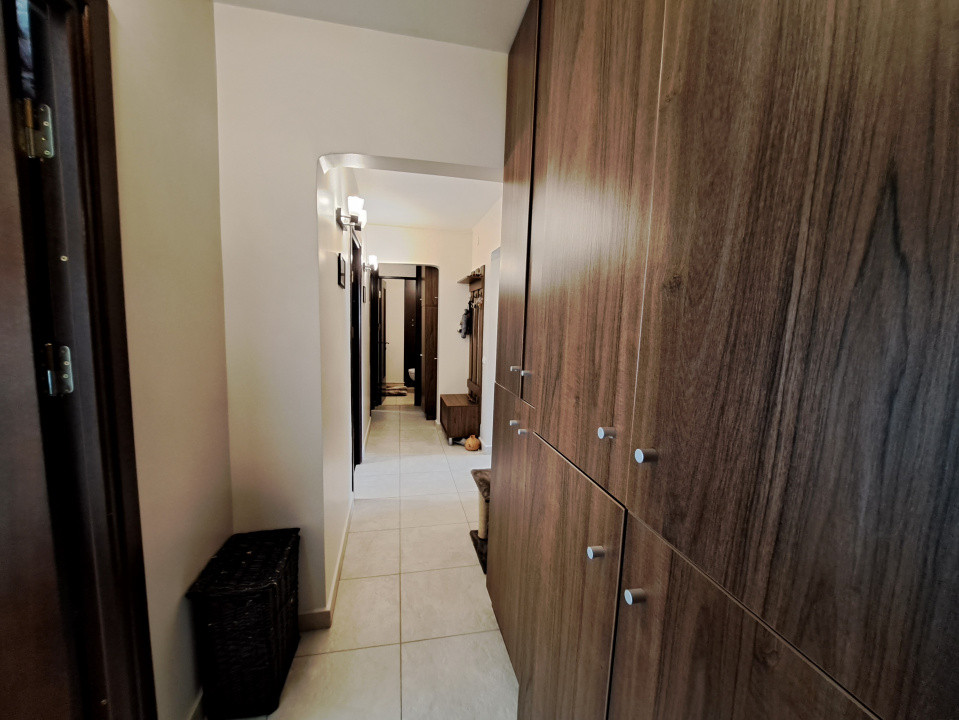 Apartament 4 camere, confort 1, etaj 1/4 – zona Banat, 81 mp, mobilat 