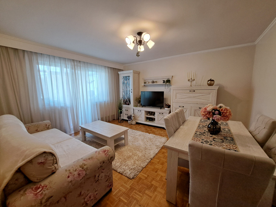 Apartament 4 camere, confort 1, etaj 1/4 – zona Banat, 81 mp, mobilat 