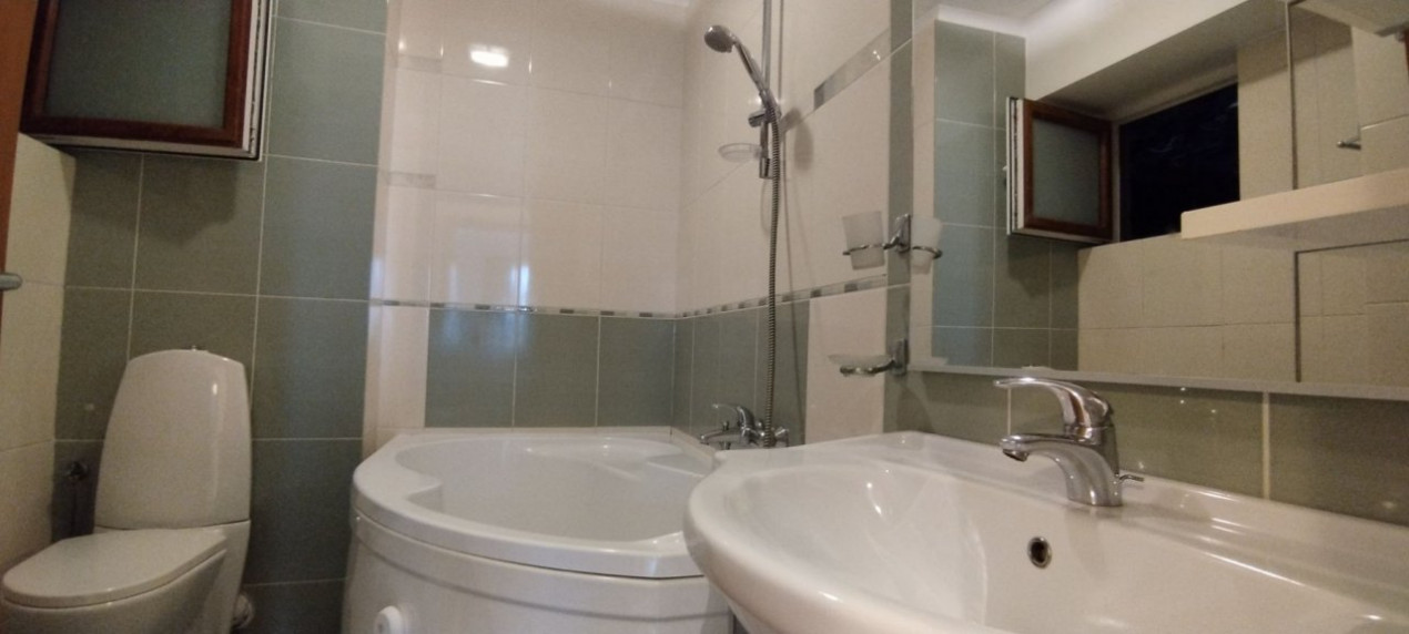 Apartament 3 camere 99mp+Parcare bd.Unirii-Piata Alba Iulia