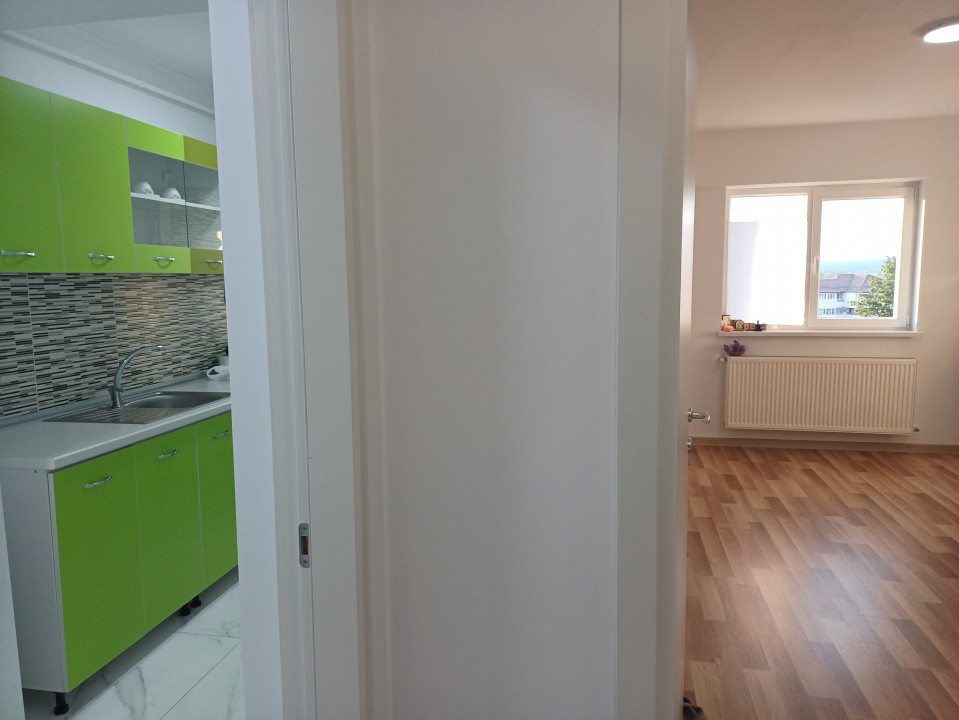Garsonieră spațioasă de vânzare – Zona Big, Pitești