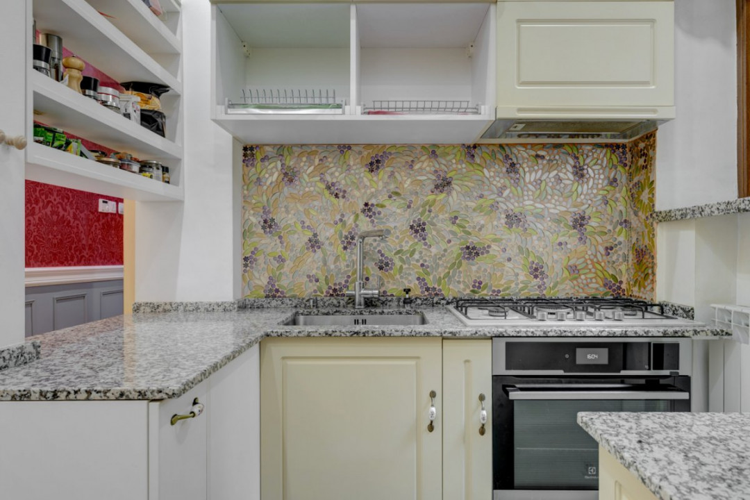 COTROCENI - CAROL DAVILA, APARTAMENT 3 CAMERE 58 MPU, PARTER!