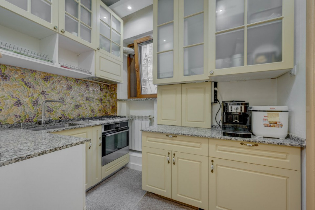 COTROCENI - CAROL DAVILA, APARTAMENT 3 CAMERE 58 MPU, PARTER!