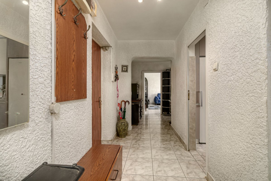 Apartament 2 camere cu vedere panoramica si suprafata generoasa