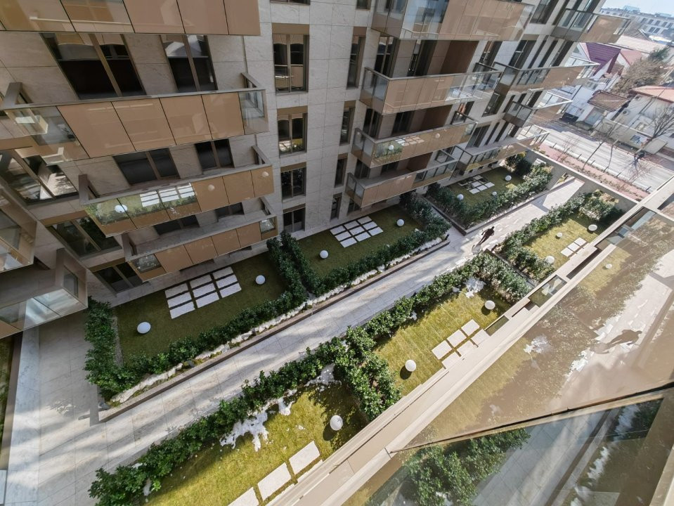 Confort si rafinament in Cortina126, langa scoli de top