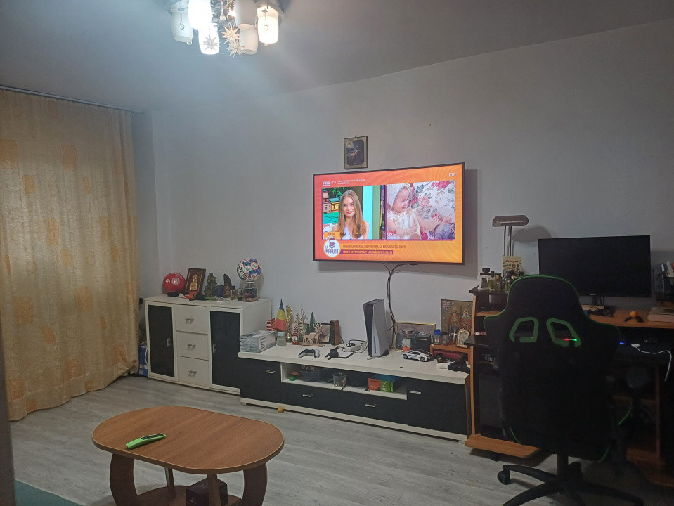  Vanzare apartament 2 camere Gavana
