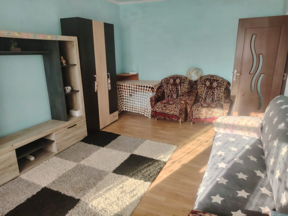 De vânzare –apartament situat în Băbeni, județul Vâlcea 