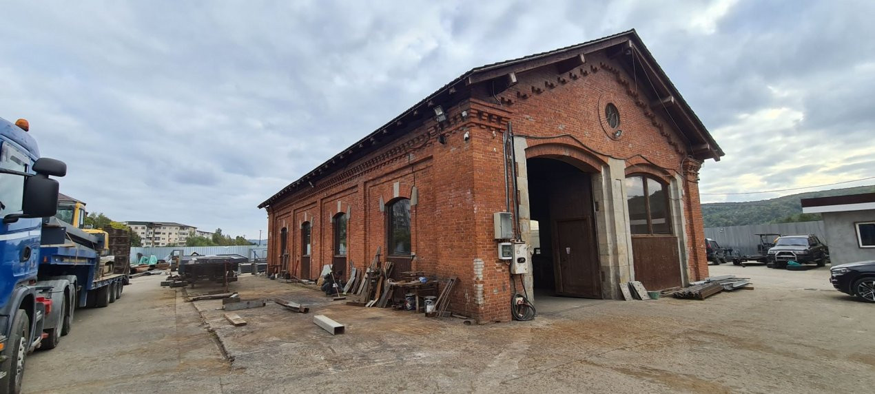 Spațiu industrial - hala productie si depozitare - PUCIOASA