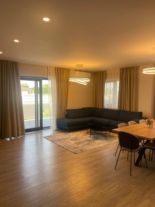 Vila individuala de vanzare 4 camere Crevedia - Samurcasi