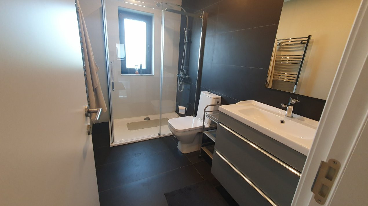 Vila individuala de vanzare 4 camere Crevedia - Samurcasi