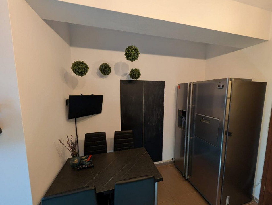 De Închiriat: Apartament Superb 3 Camere + Loc de Parcare