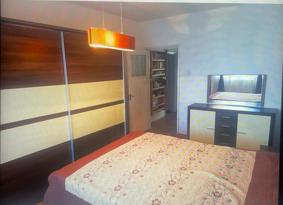 Închiriere apartament 3 camere Ultracentral 