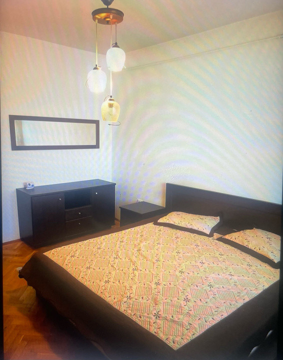 Închiriere apartament 3 camere Ultracentral 