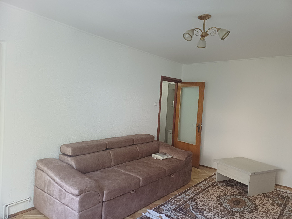  Inchiriere apartament 3 camere Central