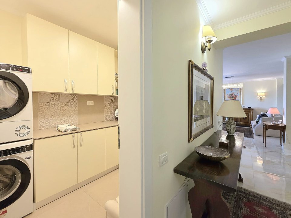  4 Rooms + Parking | Pitesti Residence - I C Bratianu 54 | Panoramic View 