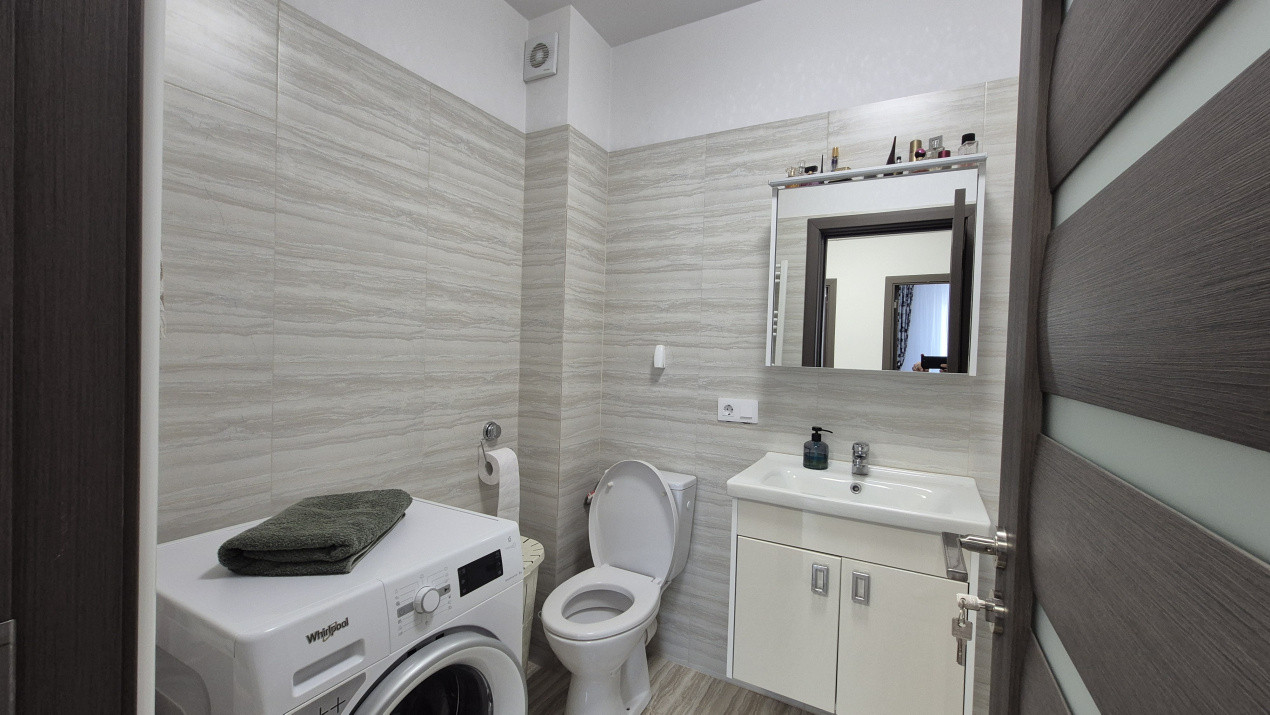De vânzare | Apartament 3 camere, Etaj 2 | Zona Trivale, lângă pădure
