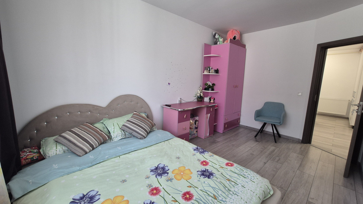 De vânzare | Apartament 3 camere, Etaj 2 | Zona Trivale, lângă pădure