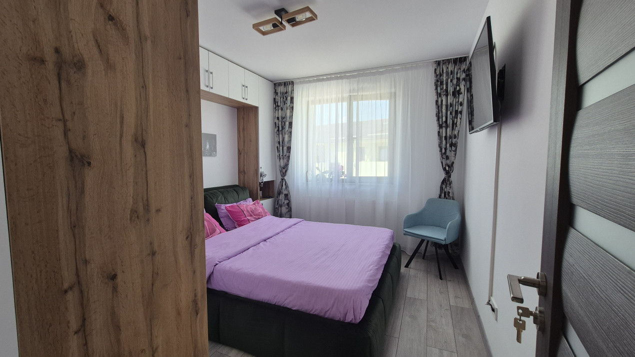 De vânzare | Apartament 3 camere, Etaj 2 | Zona Trivale, lângă pădure