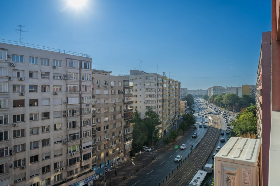 Apartament de 2 camere proaspăt renovat, 5 min metrou, prima închiriere!