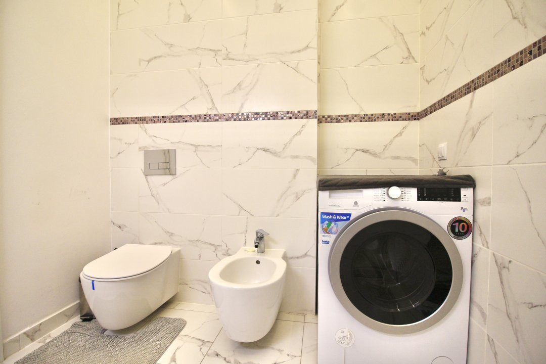 BANEASA-SOS. STRAULESTI, APARTAMENT CU GRADINA 20 MP SI LOC PARCARE!