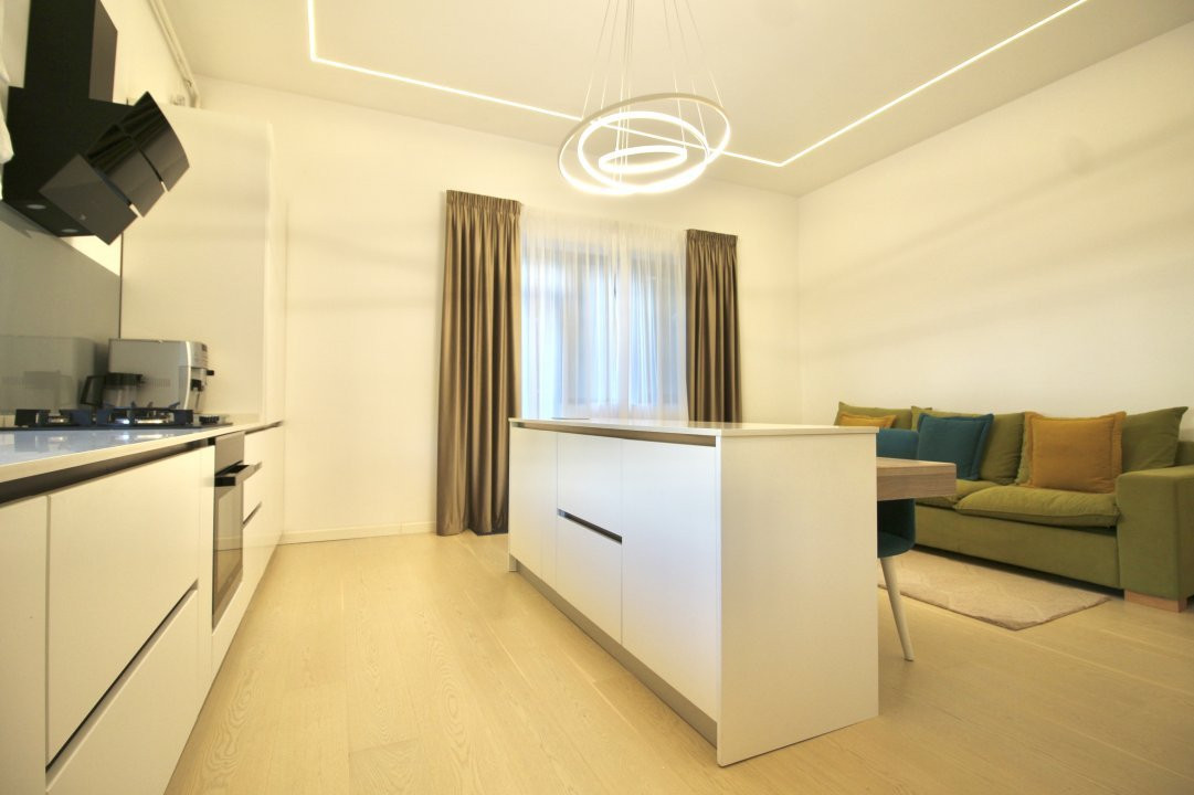 BANEASA-SOS. STRAULESTI, APARTAMENT CU GRADINA 20 MP SI LOC PARCARE!