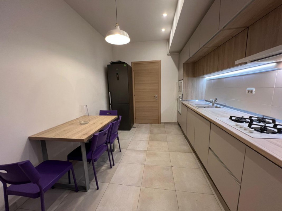 Apartament lux 3 camere, parcare subterana Laguna Residence