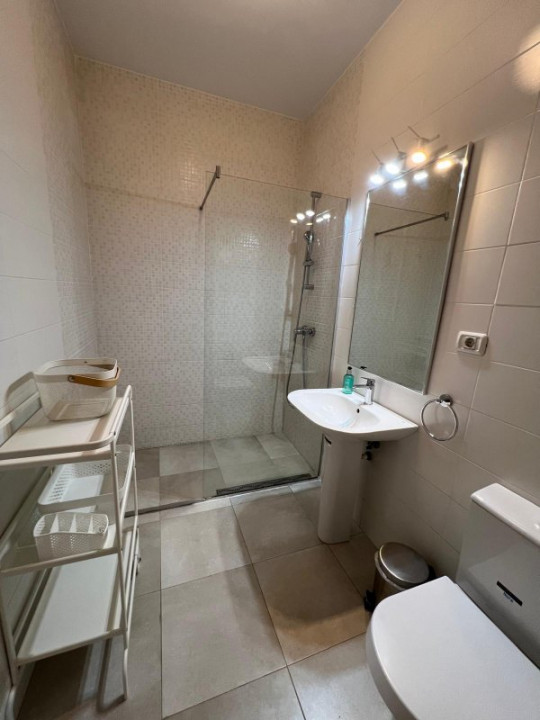 Apartament lux 3 camere, parcare subterana Laguna Residence