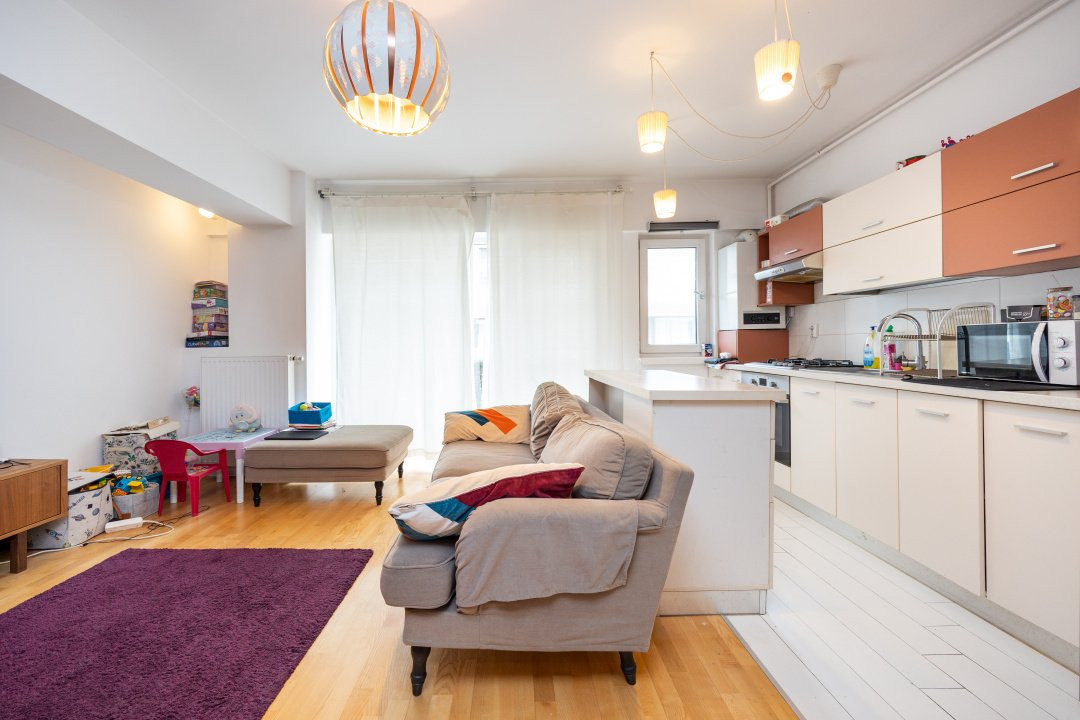 Apartament 3 camere | De vanzare | Piata Presei | Straulesti