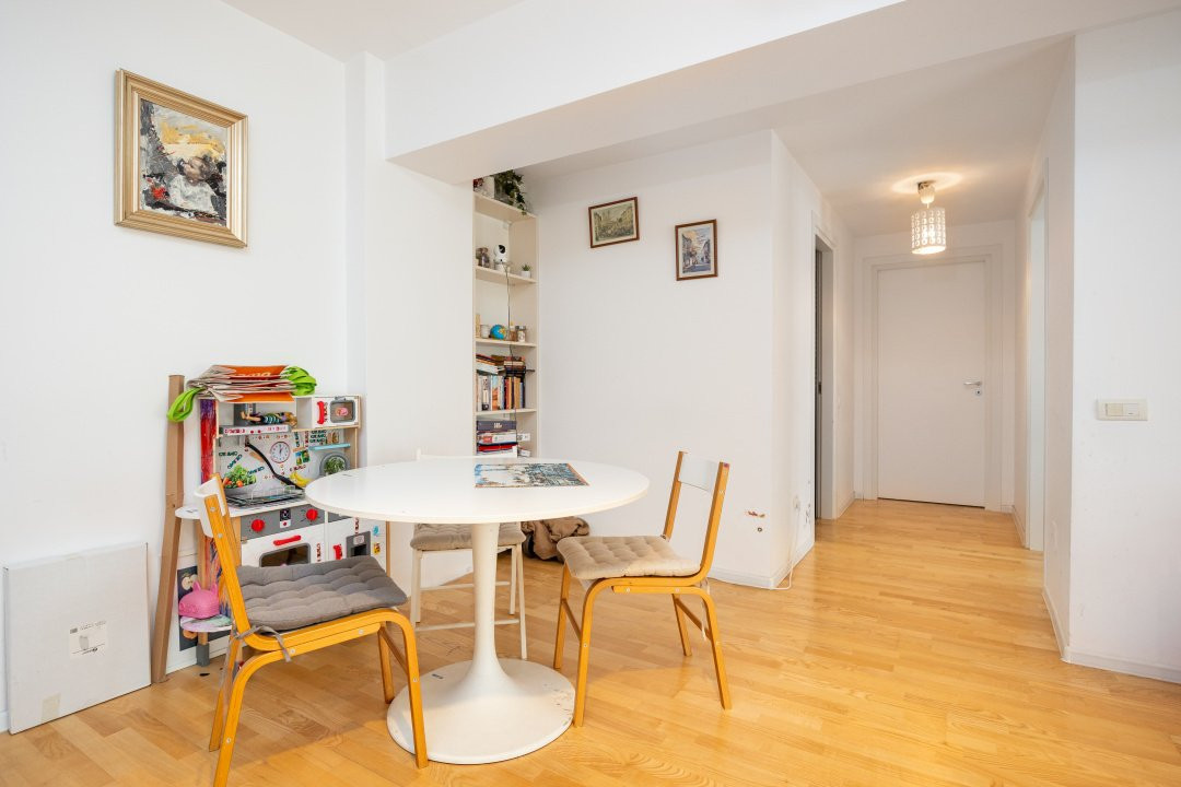 Apartament 3 camere | De vanzare | Piata Presei | Straulesti