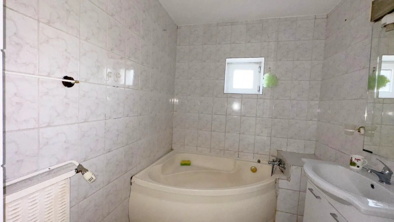 Apartament 3 camere, la etajul 1, pe Șos. Virtuții – ai tramvaiul 41 la ușă!