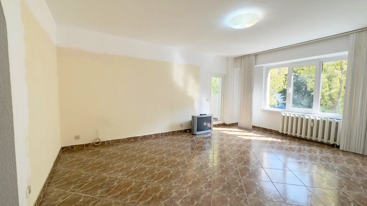 Apartament 3 camere, la etajul 1, pe Șos. Virtuții – ai tramvaiul 41 la ușă!