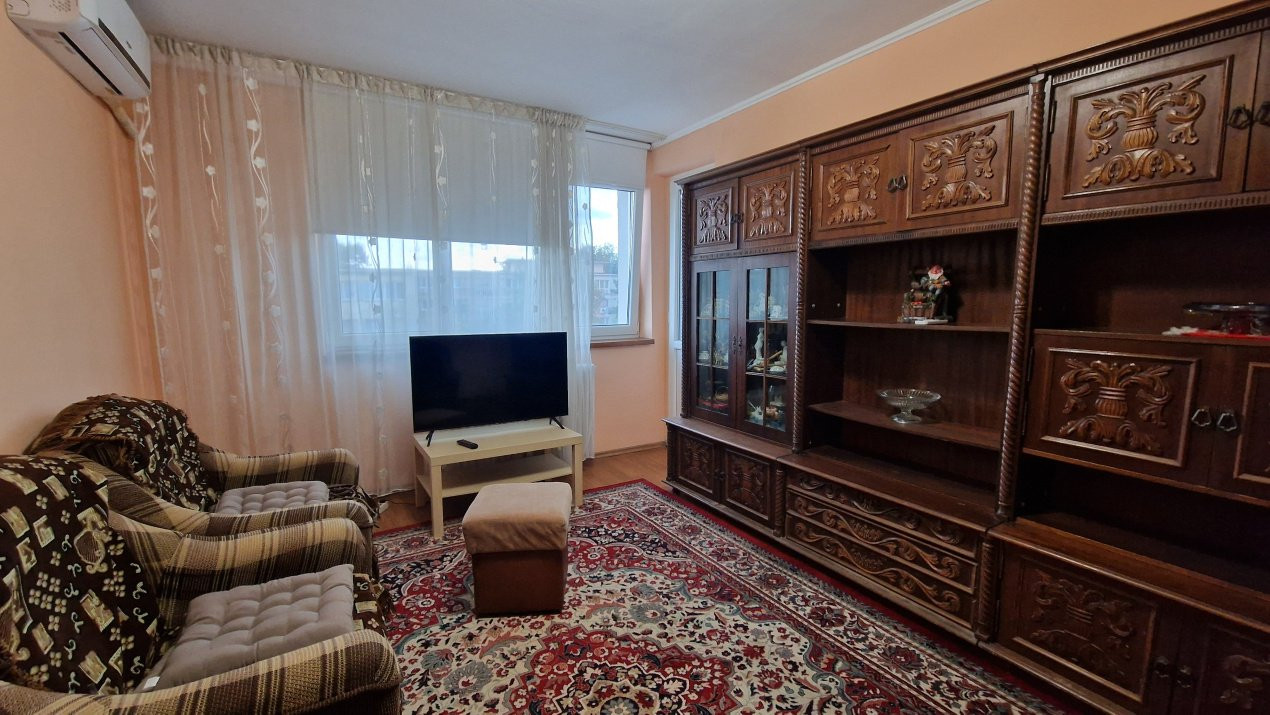 Apartament cu 3 camere de inchiriat - Crangasi, Constructorilor
