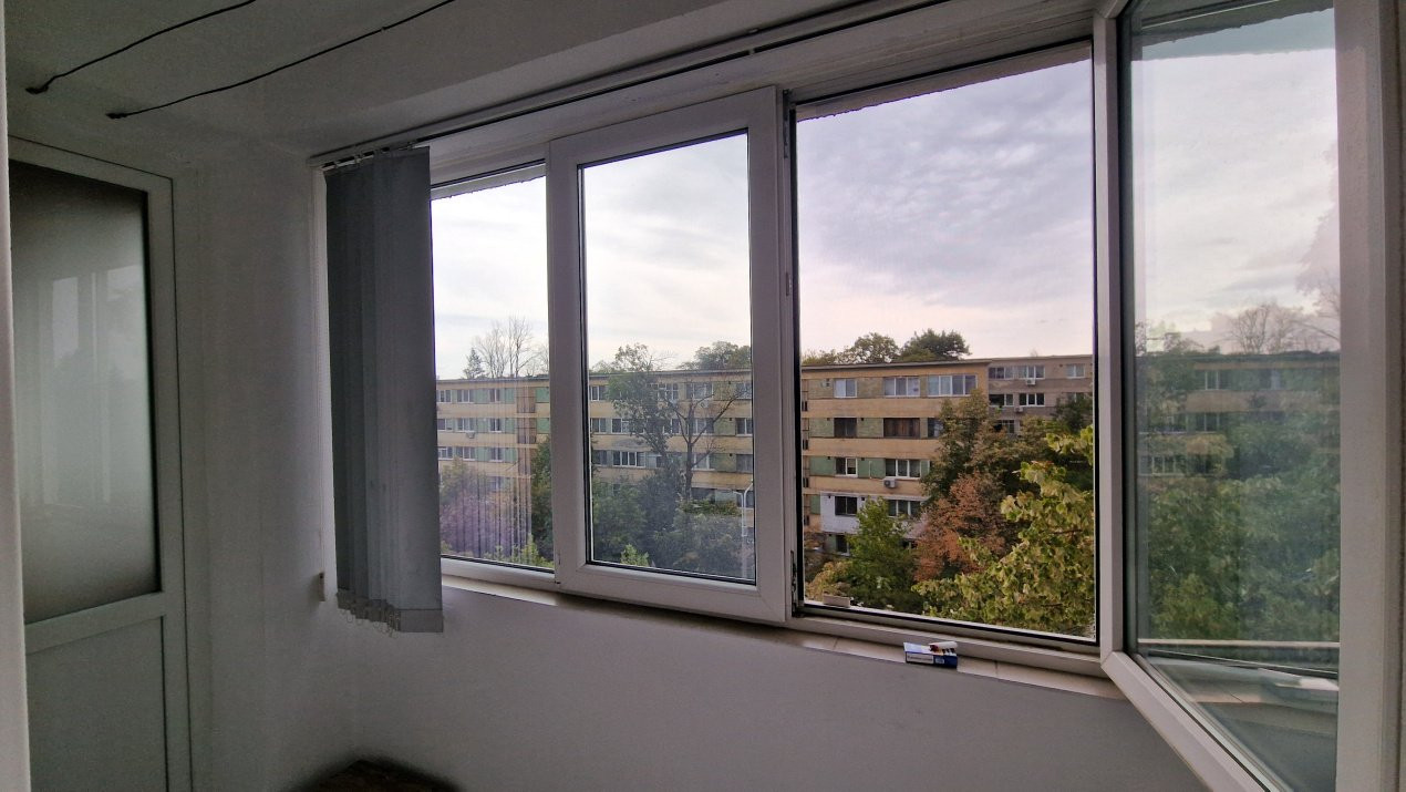 Apartament cu 3 camere de inchiriat - Crangasi, Constructorilor