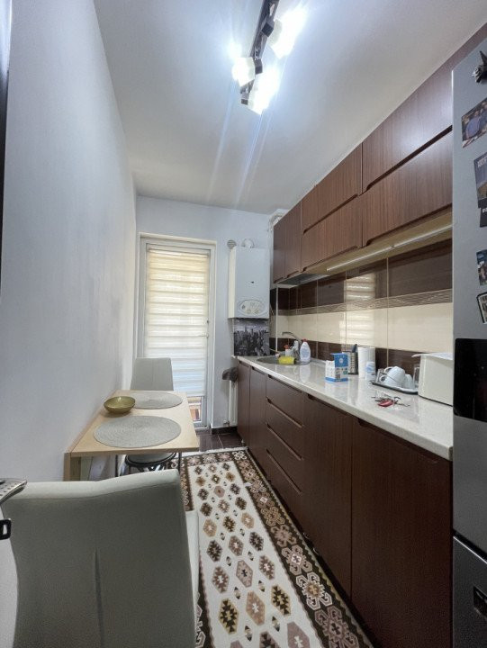 Apartament cu 2 camere de vanzare in zona Lujerului