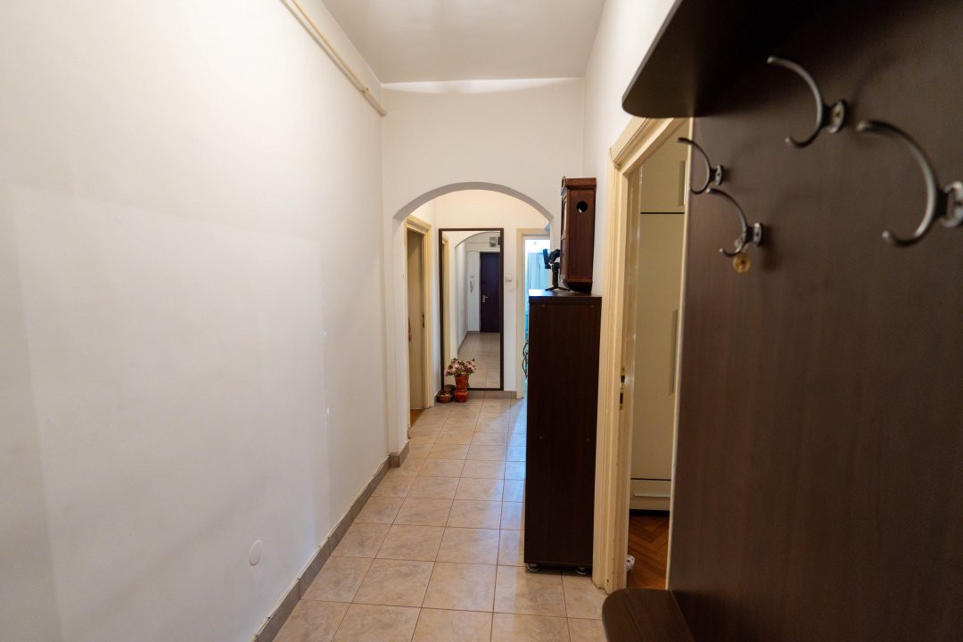 Apartament unic cu 2 camere in blocurile rusesti din Vatra Luminoasa