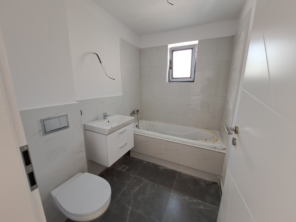 Apartament 2 camere de vânzare în Pitești, zona Trivale