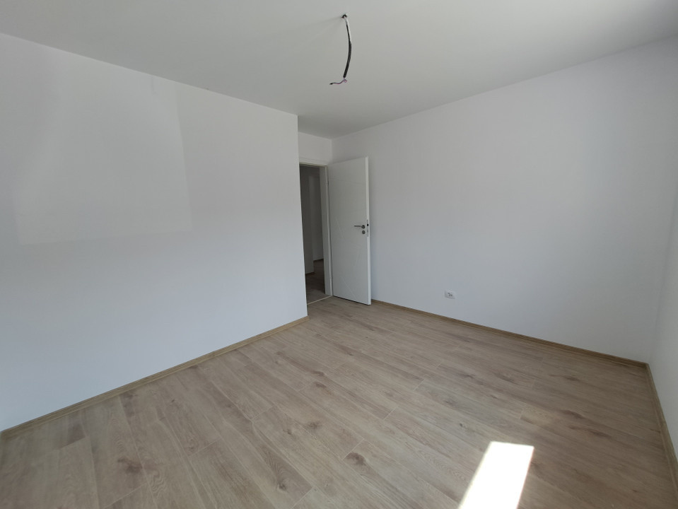 Apartament 2 camere de vânzare în Pitești, zona Trivale