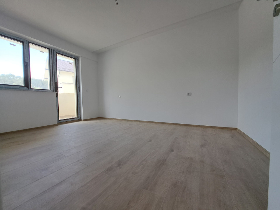 Apartament 2 camere de vânzare în Pitești, zona Trivale