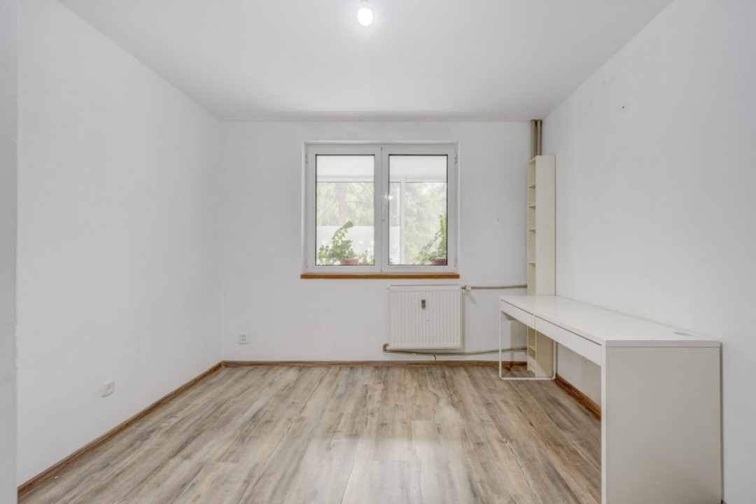 Apartament cu 3 camere - bloc reabilitat  - Giulesti - Metrou Crangasi 10 min