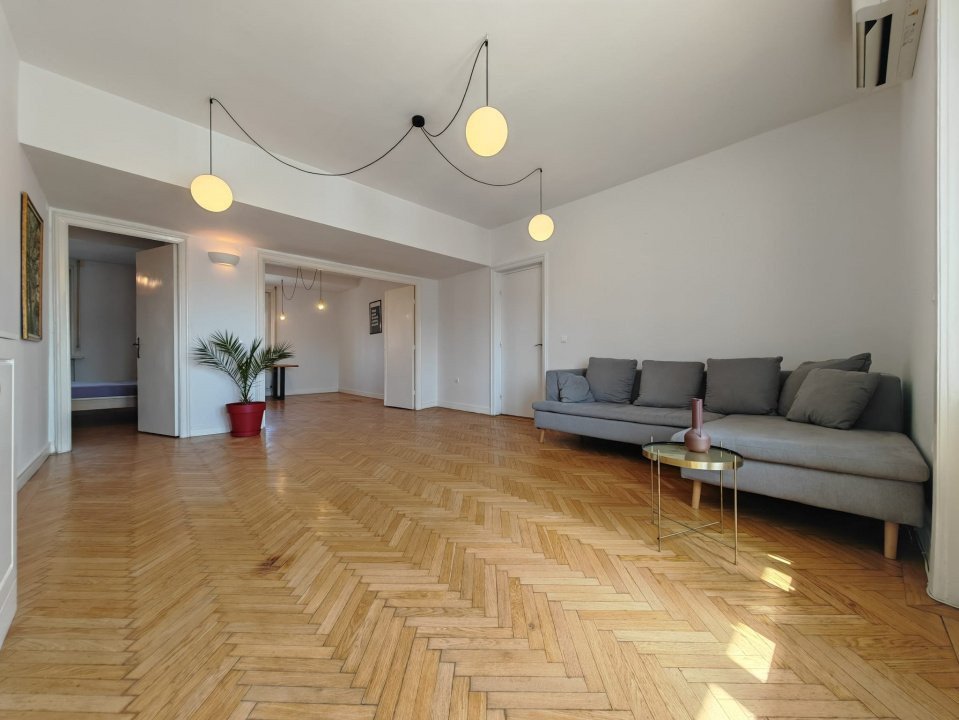 Apartament 4 camere, Piața Victoriei – str. Occidentului