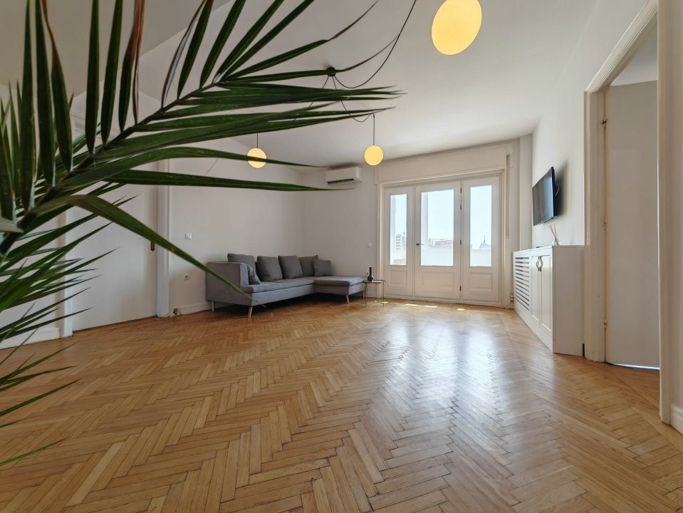 Apartament 4 camere, Piața Victoriei – str. Occidentului