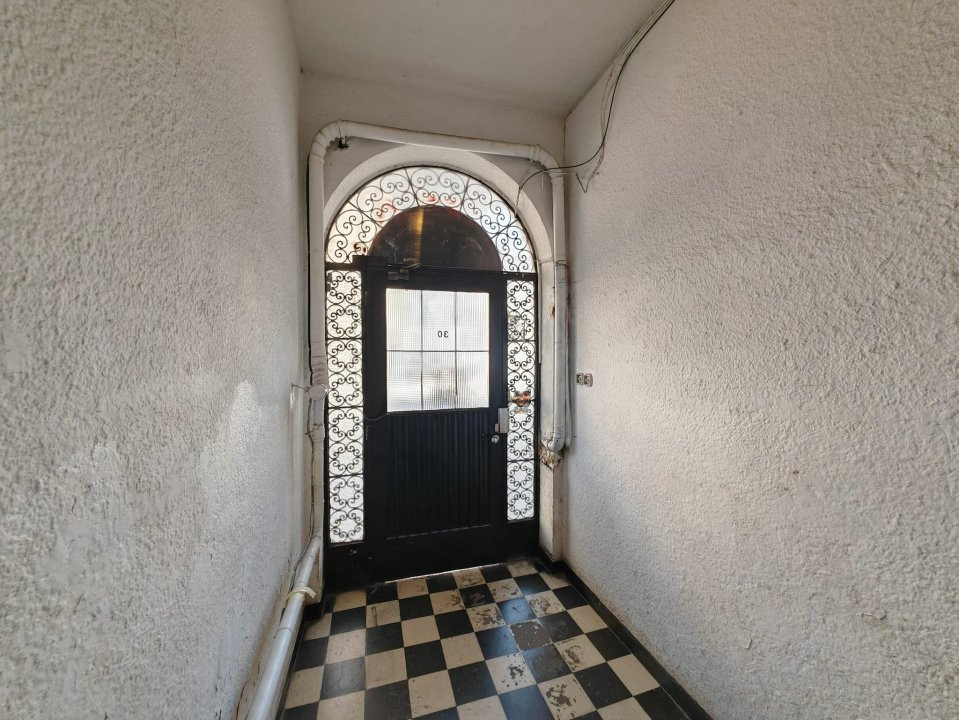 Apartament 4 camere, Piața Victoriei – str. Occidentului